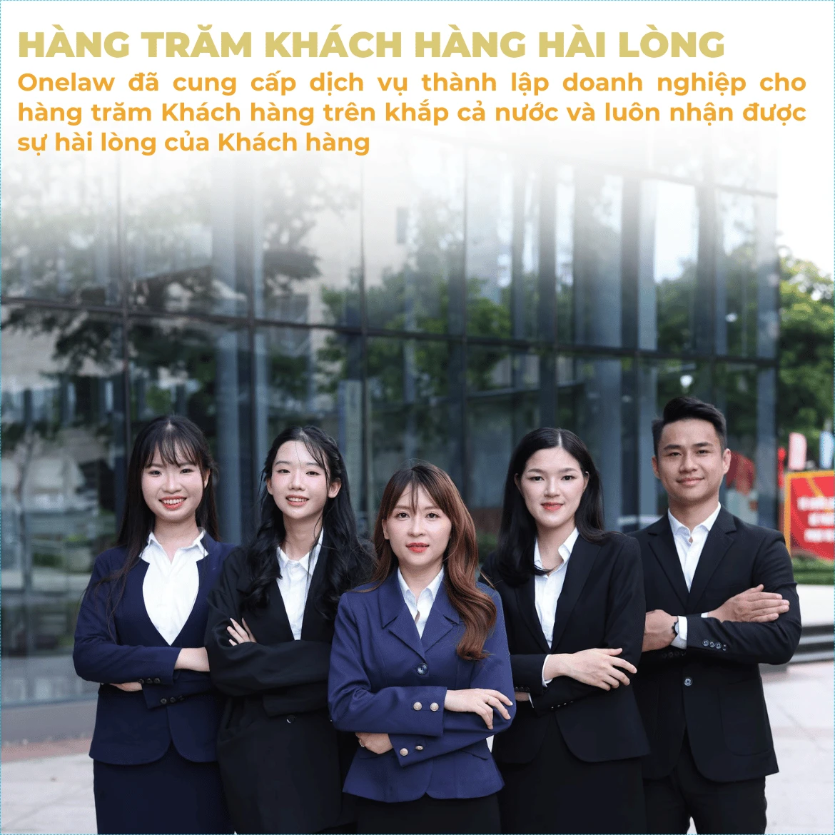 Hàng trăm Khách hàng hài lòng